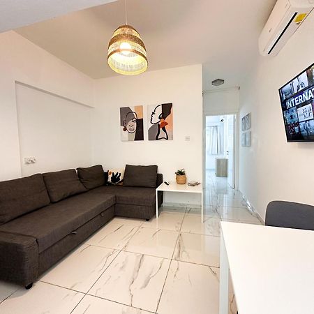 Appartamento Real Center Larnaca Esterno foto